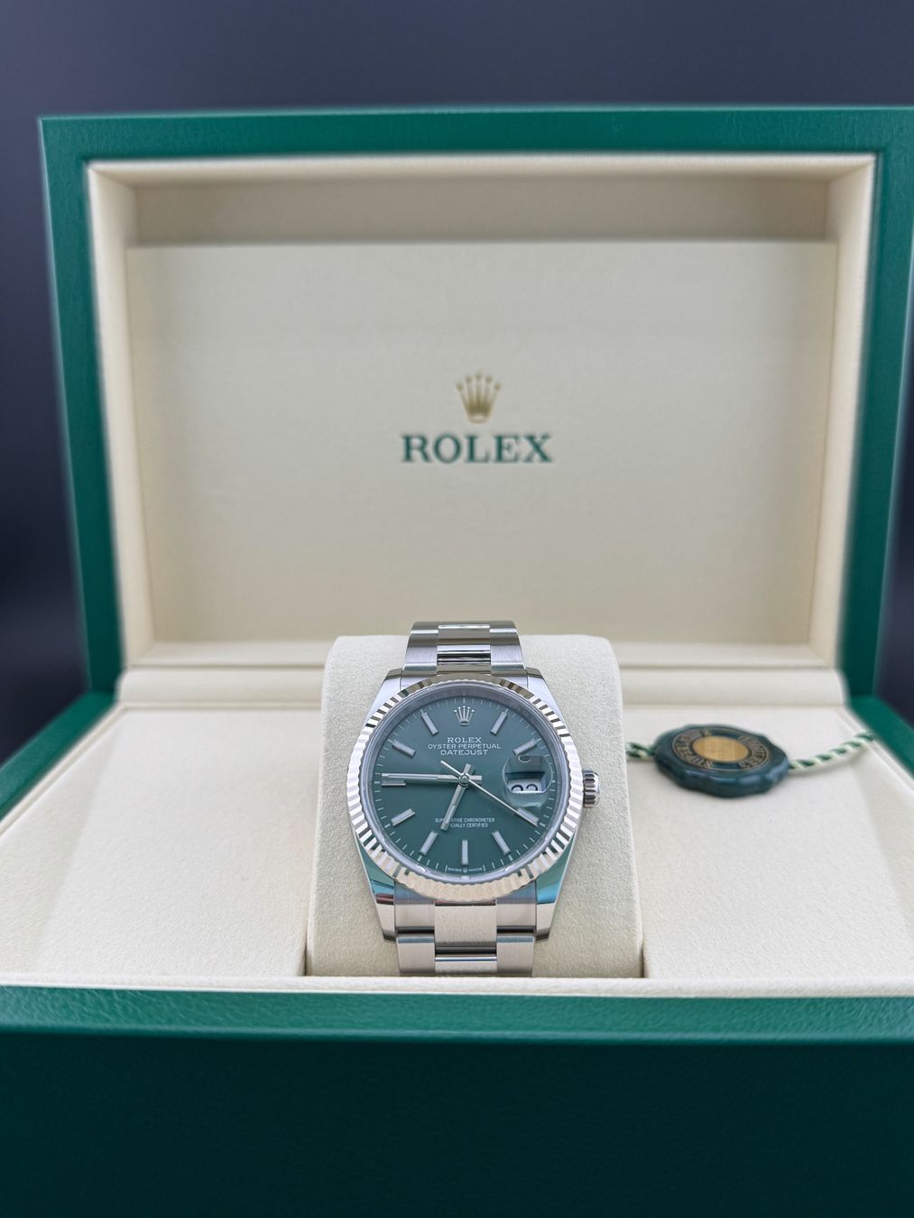 Rolex Orologi: Rolex Datejust 36 Mint Green 05.2026 Unworn – Nuovo e nell'imballaggio originale da Pfäffikon SZ venduto da Evory-Chrono