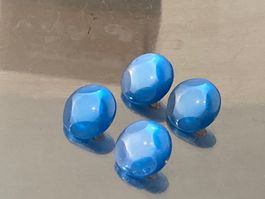 Boutons bleus facettés métal vintage