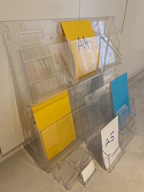 Altri mobili per ufficio: WAND - PROSPEKTHALTER – Usato da Eschlikon TG venduto da Giuseppina 2