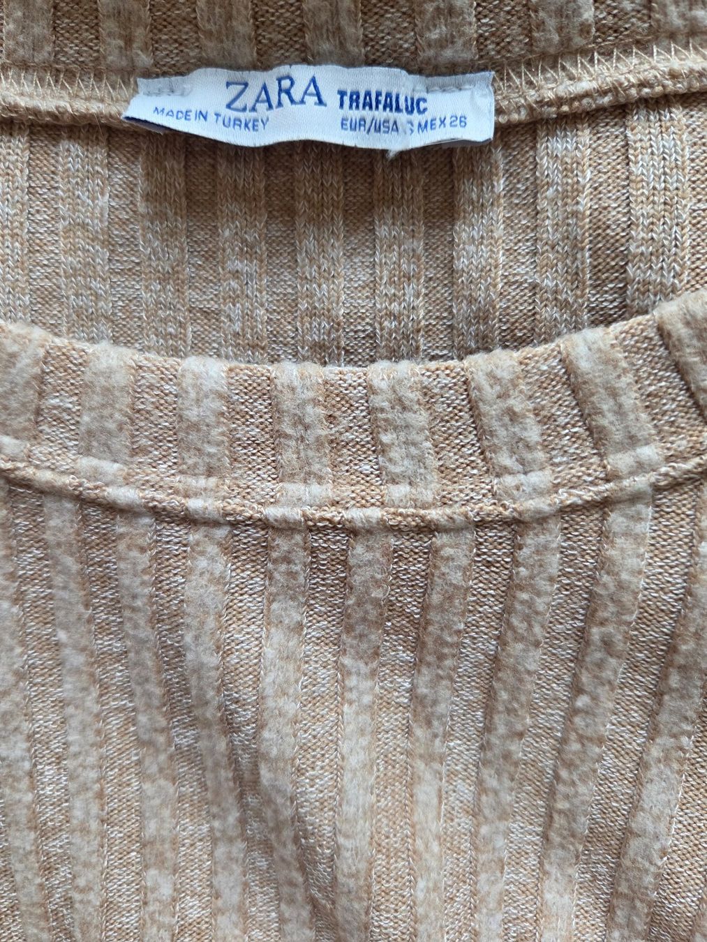Zara Top: ZARA Pull beige côtelé - Taille S – Nuovo (secondo la descrizione) da Chavannes-Renens venduto da mau_8rwz 2