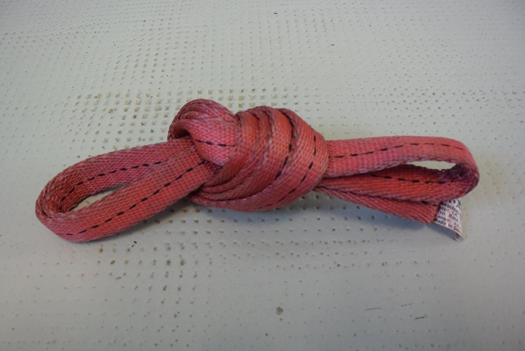 Attrezzatura da arrampicata: Bandschlingen 1,20m 25 kN rot 3Stk. GEBRAUCHT – Usato da Münchenstein venduto da hebetechnik-shop