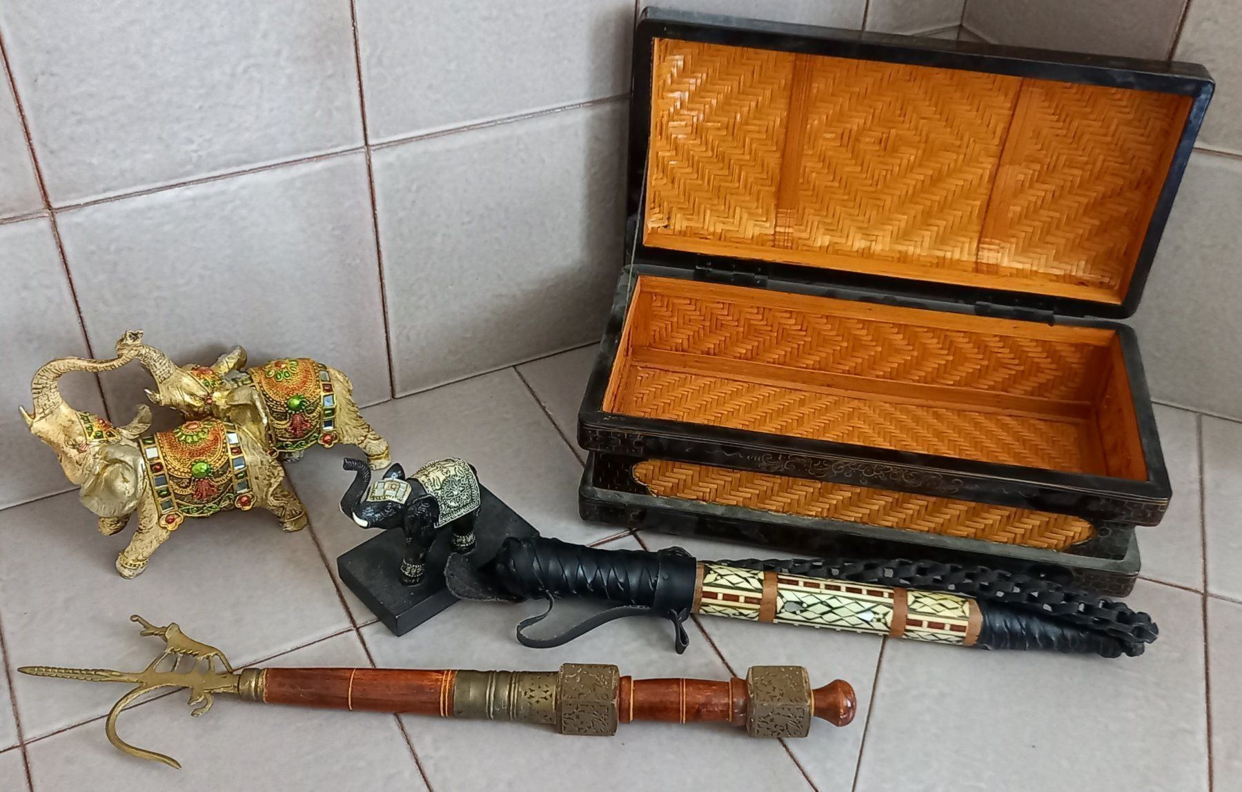 Sculture & Statue: kleine asiatische Sammlung – Usato da Vilters venduto da Fleiflomi