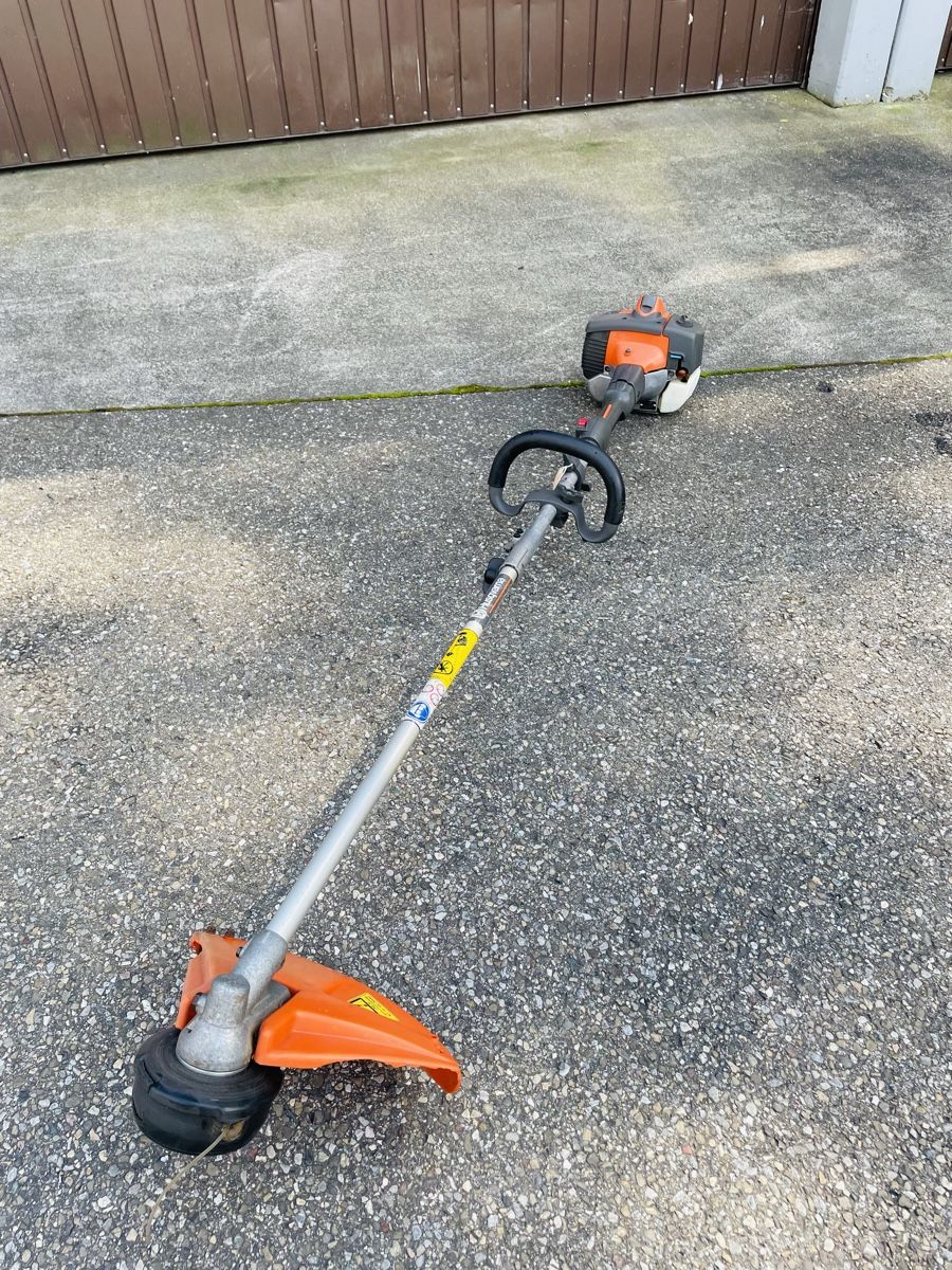 Husqvarna Tutti gli attrezzi: Rasentrimmer Husqvarna 327 LDX – Usato da Würenlos venduto da Shop_Shop