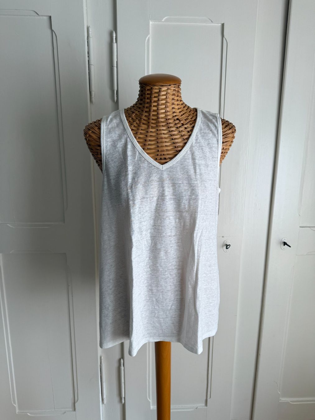 Gap Top: GAP - Leinenmix Top weiss M – Usato da Zürich venduto da Diazaio