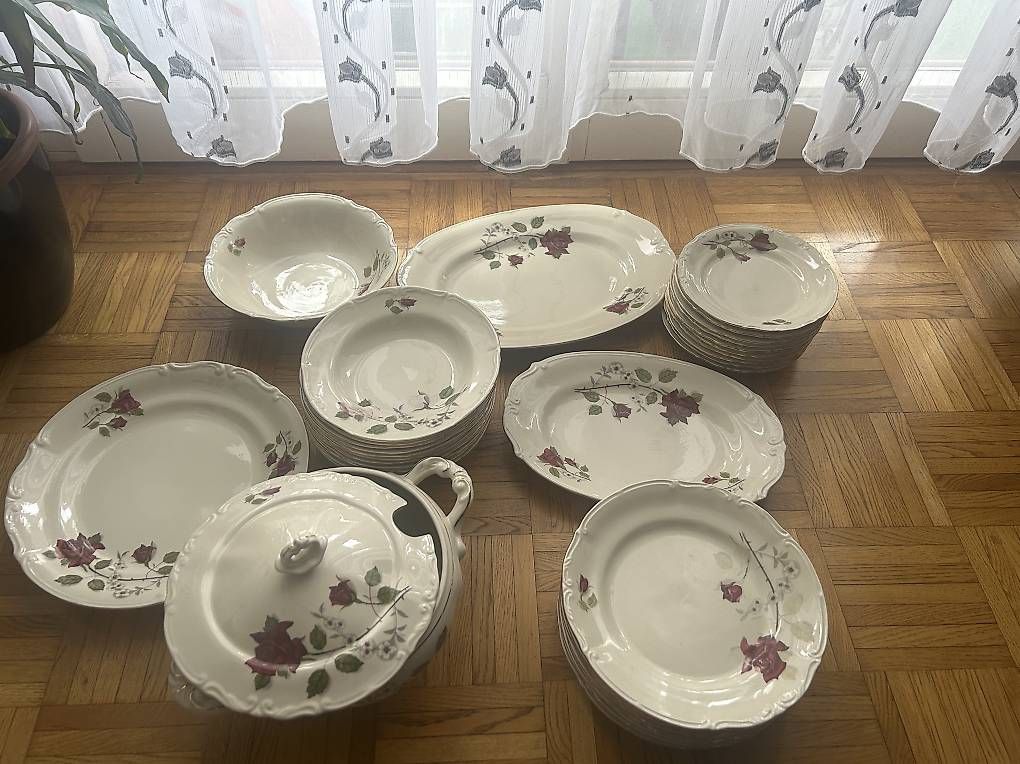 Piatti: Assiettes – Usato da Farvagny-le-Grand venduto da anc_xvk7 1