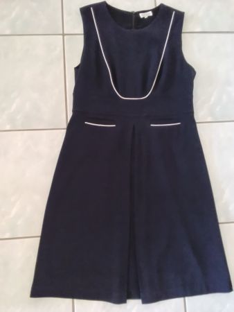 Robe Claudie Pierlot, 38(CH), bleu marine, bon état