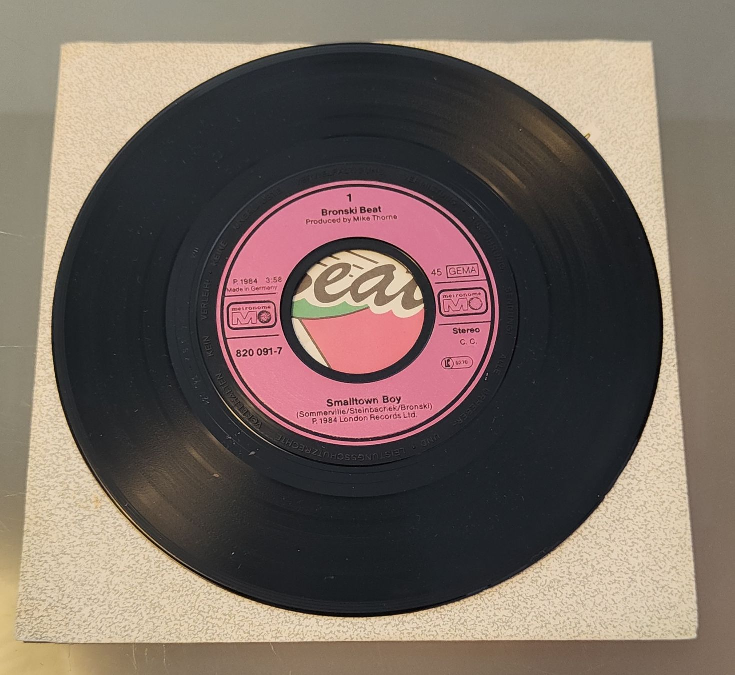 Dischi in vinile: Brondi Beat - Small-town boy - 45 giri eccellente  – Usato da Massagno venduto da Massimo037 3