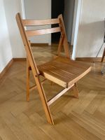 Klappstuhl aus Holz, guter Zustand