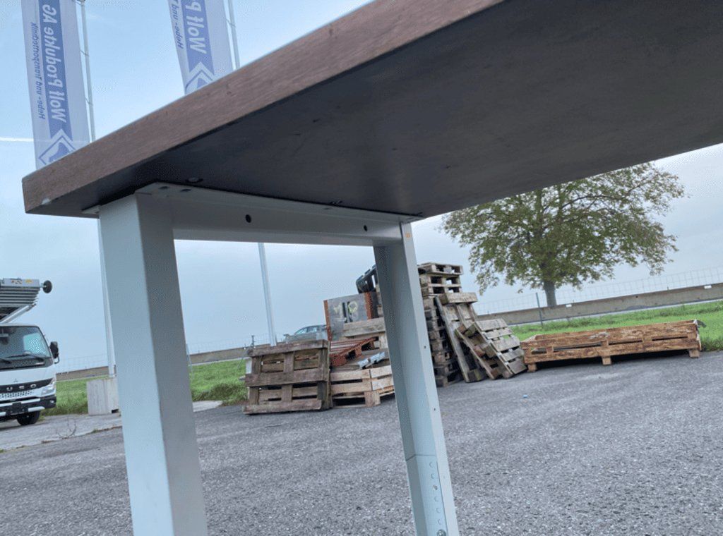 Banchi da lavoro: Werkbank – Usato da Alpnach-Dorf venduto da Hess-Automobile 1