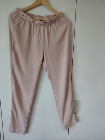 Rosa Sommerhose / Stoffhose