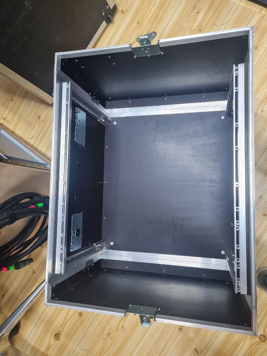 Altri accessori: flightcase rack 19pouces en u – Usato da Villarepos venduto da jerjer22 1