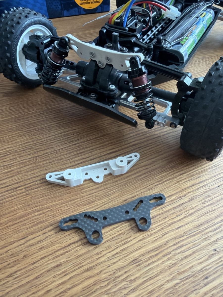 Tamiya Modellismo RC: Tamiya TT-02 B mit Anbauteilen – Usato da Zürich venduto da Julianzh 5