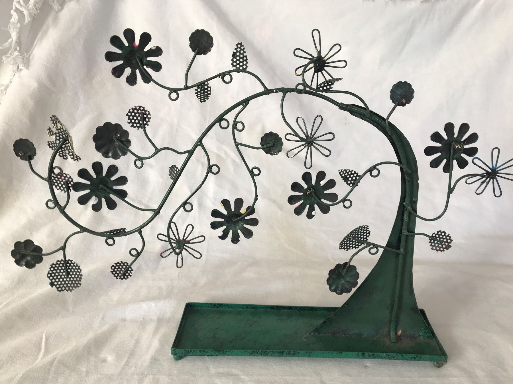 Figuren: verspielte Deko im Jugendstil – Gebraucht aus Baden von jdif 4