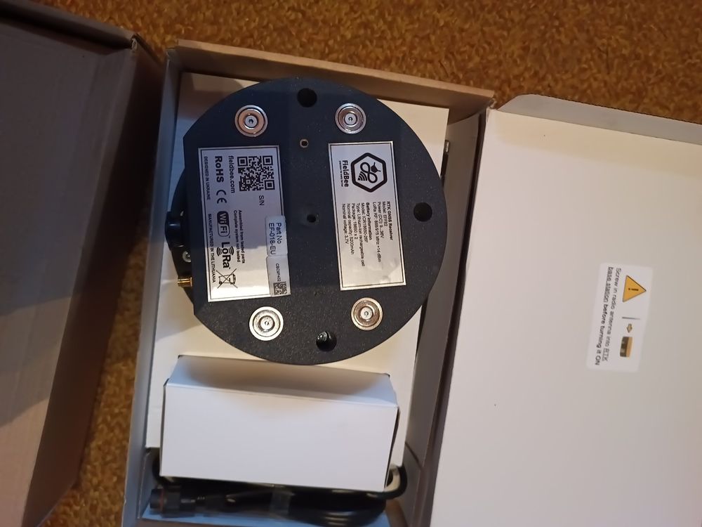 Fieldbee GPS Empfänger mit eigener Basisstation Kaufen auf Ricardo