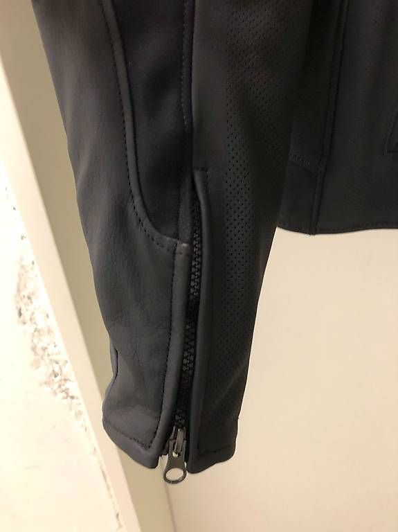 Giacche: Dainese Leder Jacke – Nuovo e nell'imballaggio originale da Goldach venduto da sasa.ce1