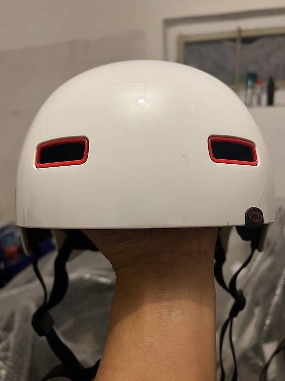 Caschi: Bell Reflex Skihelm 58-62 – Usato da Chur venduto da PineApplePen