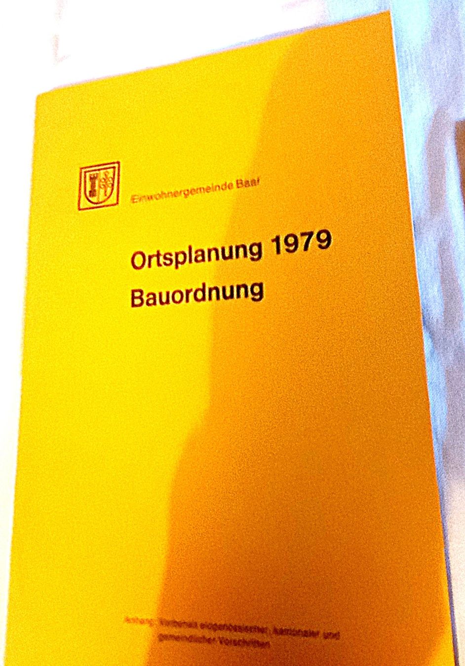 Libri: Ortsplanung 1979 Baar Bauordnung – Usato da Baar venduto da 2cvbaar 2