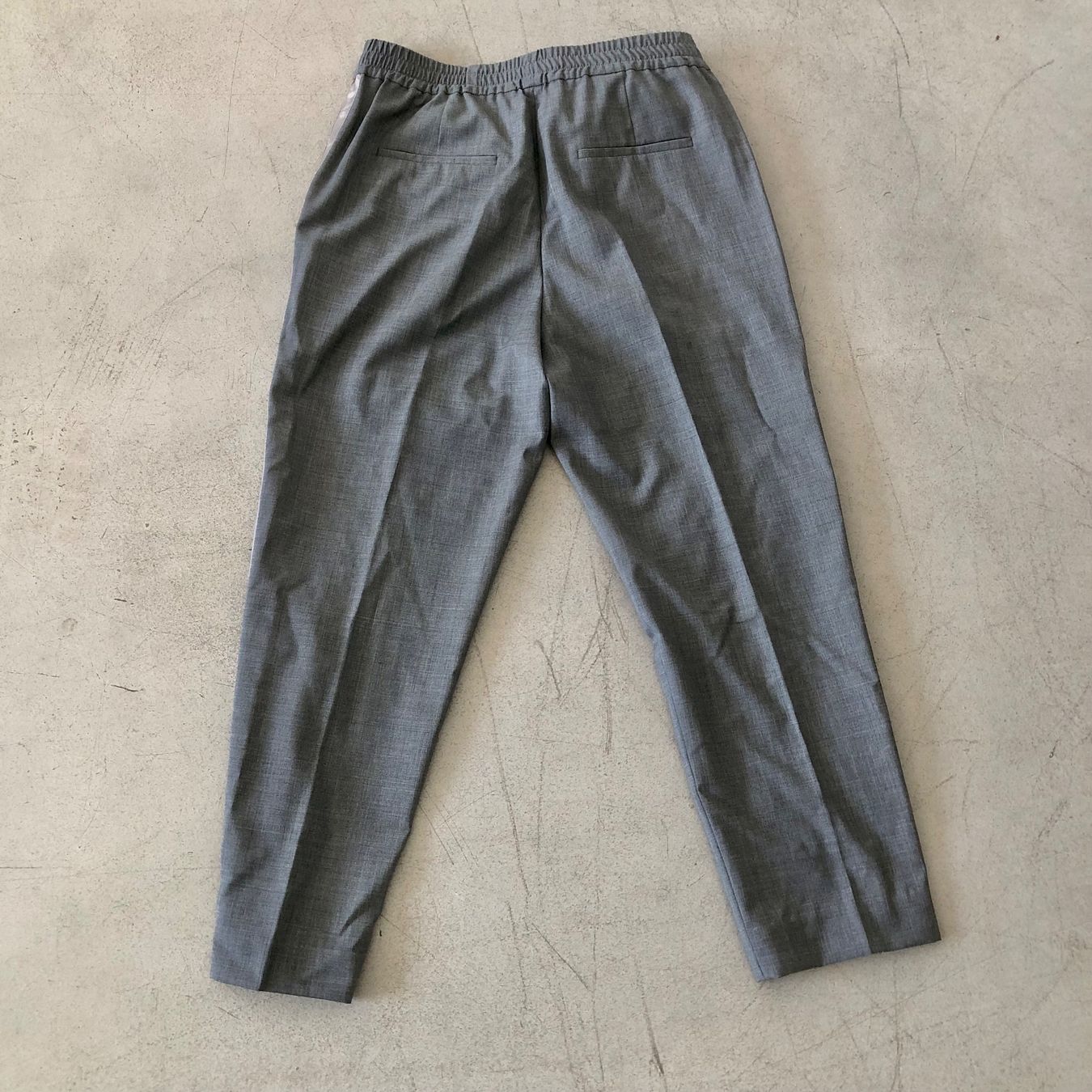 Brunello Cucinelli Hosen: Brunello Cucinelli Hose Wolle Seide, Grösse 36 – Gebraucht aus Brienz BE von Kokolea84 1
