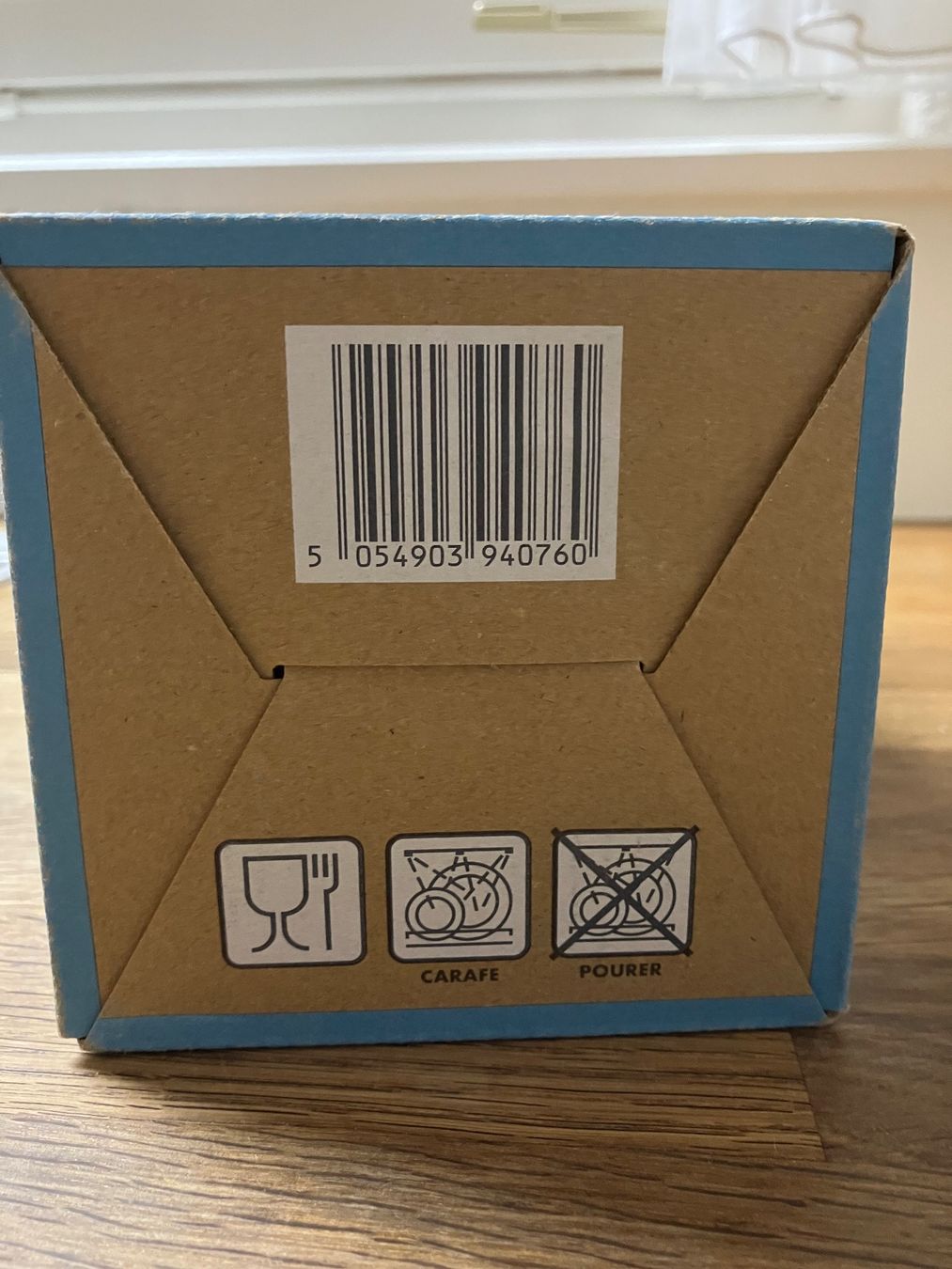 Karaffen: Neue Glaskaraffe 1 Liter – Neu und originalverpackt aus Madiswil von Christanne 3