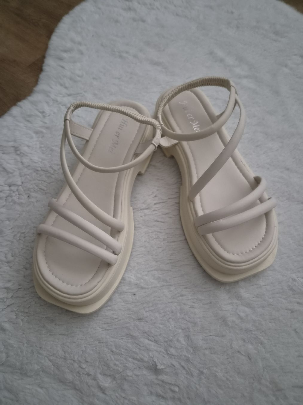 Scarpe da donna: Sandalen neu! Gr. 39 – Nuovo e nell'imballaggio originale da Birr venduto da Daria_secondhand