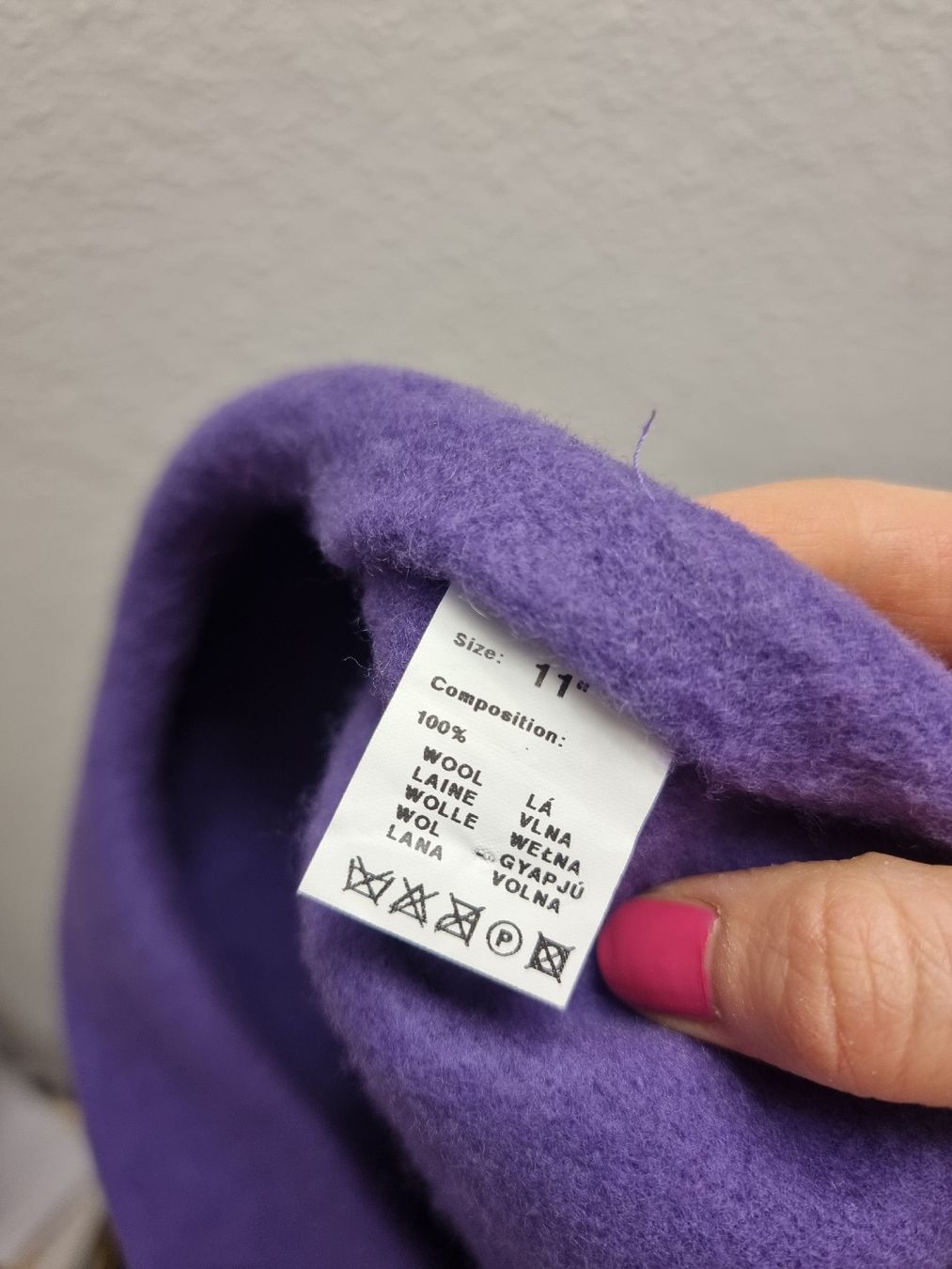 Copricapi, berretti & cappellini: FLORA SUPER Beret aus 100% Wolle – Usato da Zürich venduto da NIxa 1