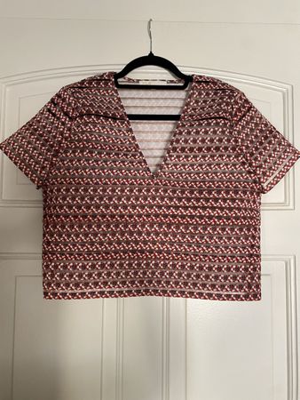 Crop Top t-shirt rouge à fleurs Maje taille 2 (38 CH) neuf