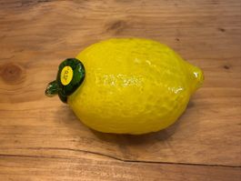 Vintage Murano Glas-Zitrone, Gelb mit grünem Stiel