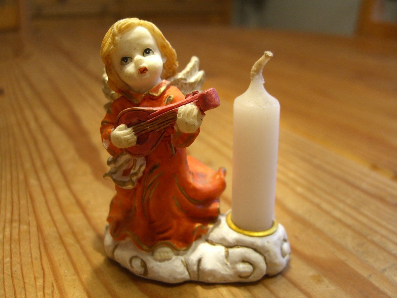 Statuette: herziger, kleiner Engel mit Kerze – Nuovo (secondo la descrizione) da Winterthur venduto da Ghandi5