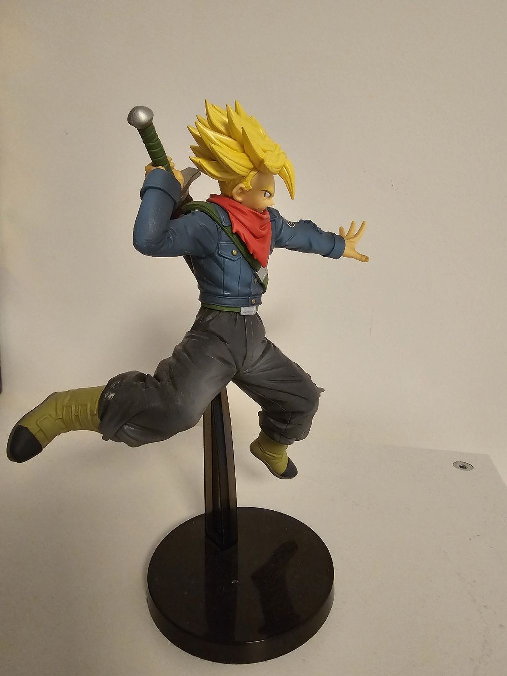 Figuren: Cooler Dragonball Z Figur Future Trunks – Neu (gemäss Beschreibung) aus Dottikon von chi_lmp6 2