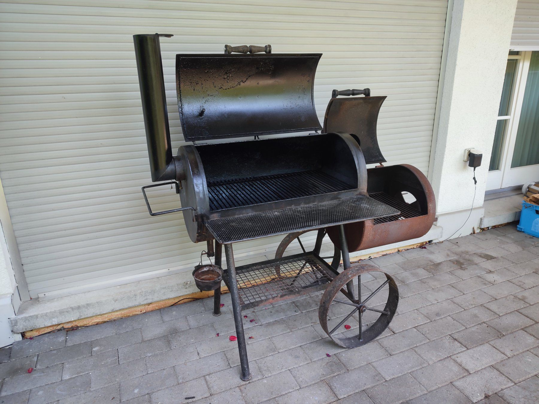Texas Ranger Griglie: Massiver BBQ Smoker "Texas Ranger" – Usato da Maur venduto da Oechslma 4