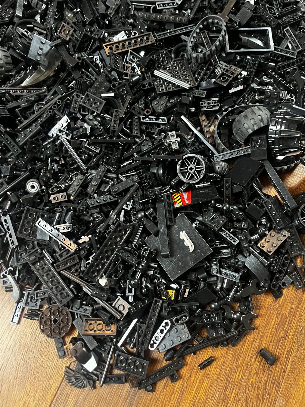 Lego Giocattoli: Lego 1kg Diverse schwarze Teile – Usato da lindau venduto da Technick 1