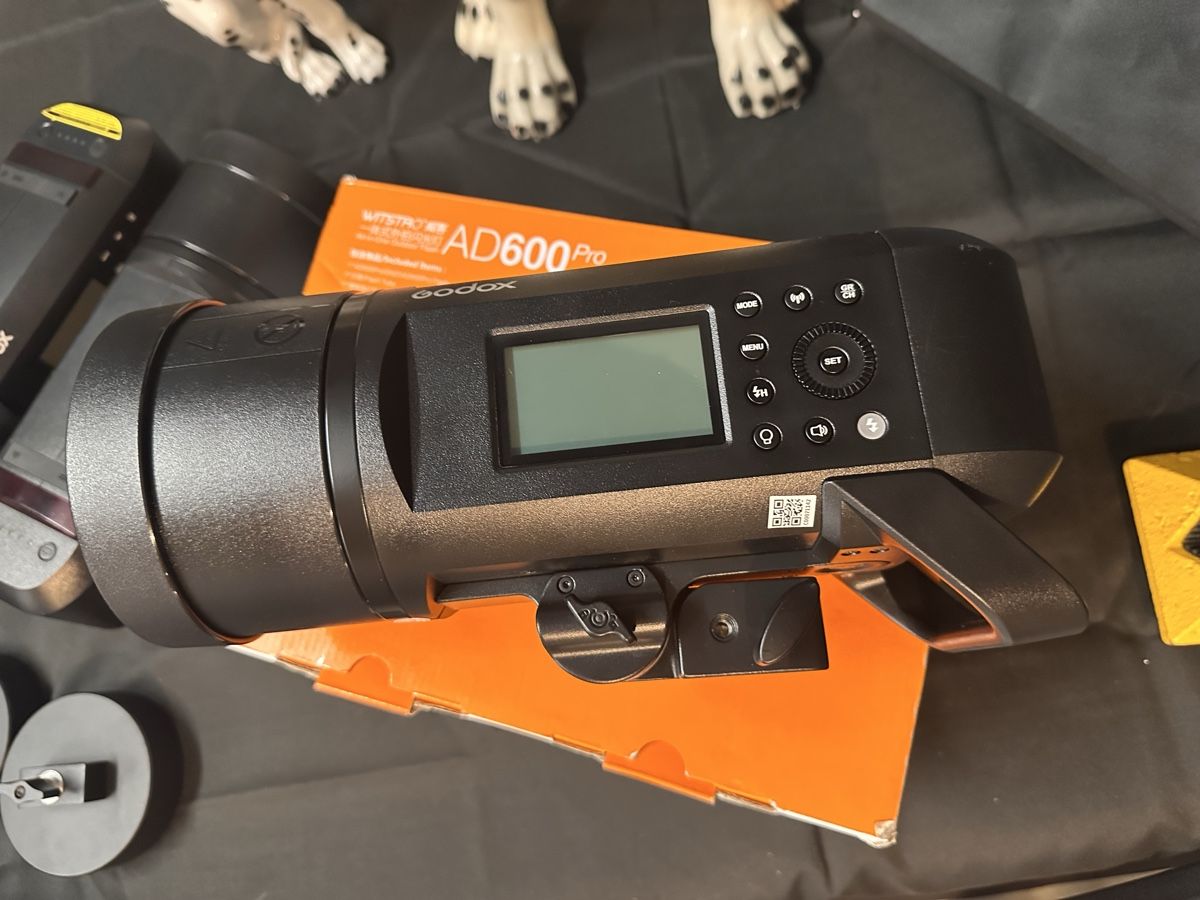 Godox Flash: Kaum gebrauchter AD600 Pro Blitz – Usato da Siebnen venduto da tan_sn8j