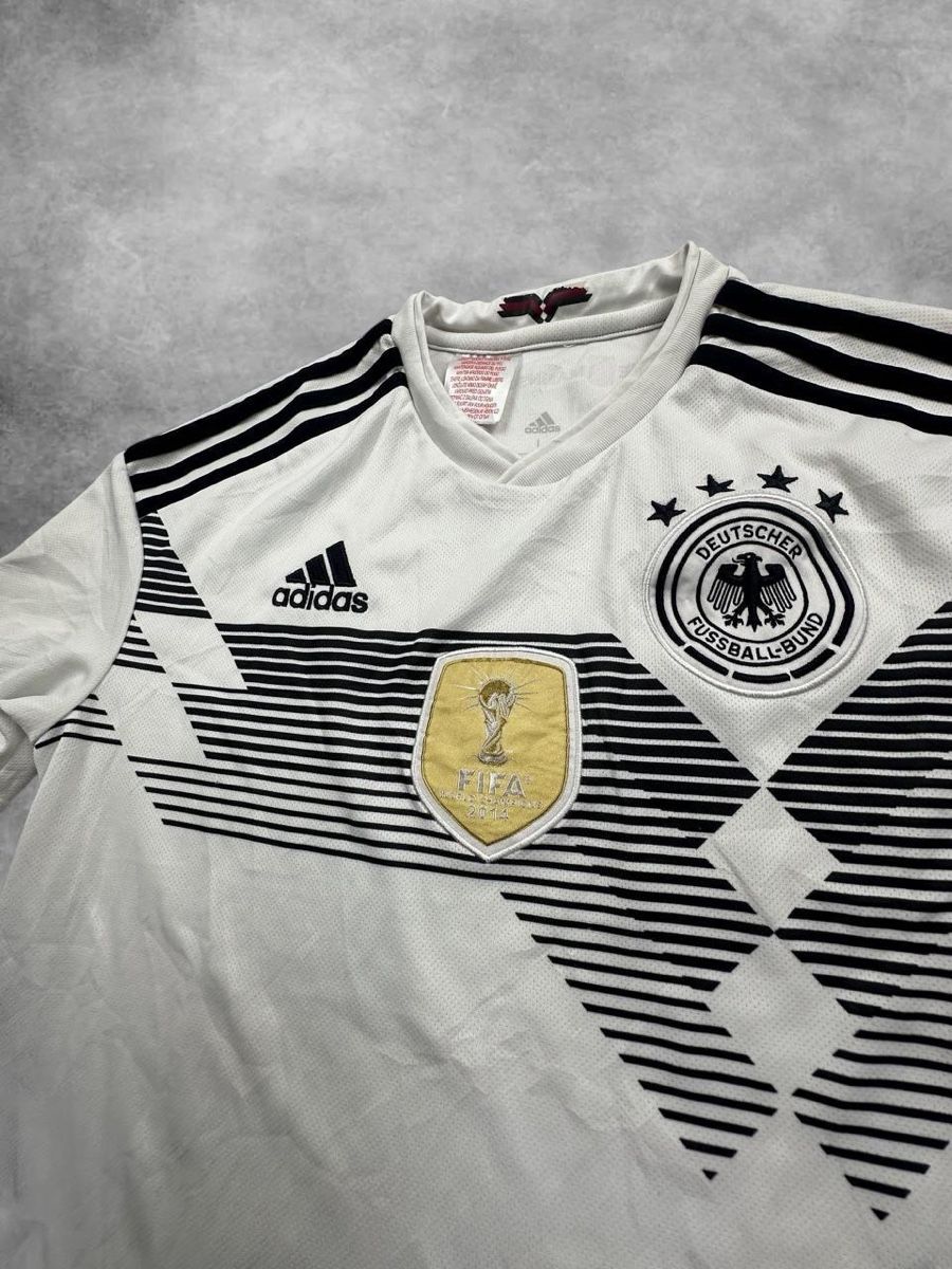 Adidas Scarpe, pantaloni & magliette da ginnastica: Adidas germany Trikot – Usato da Erlinsbach SO venduto da TogaResell 1