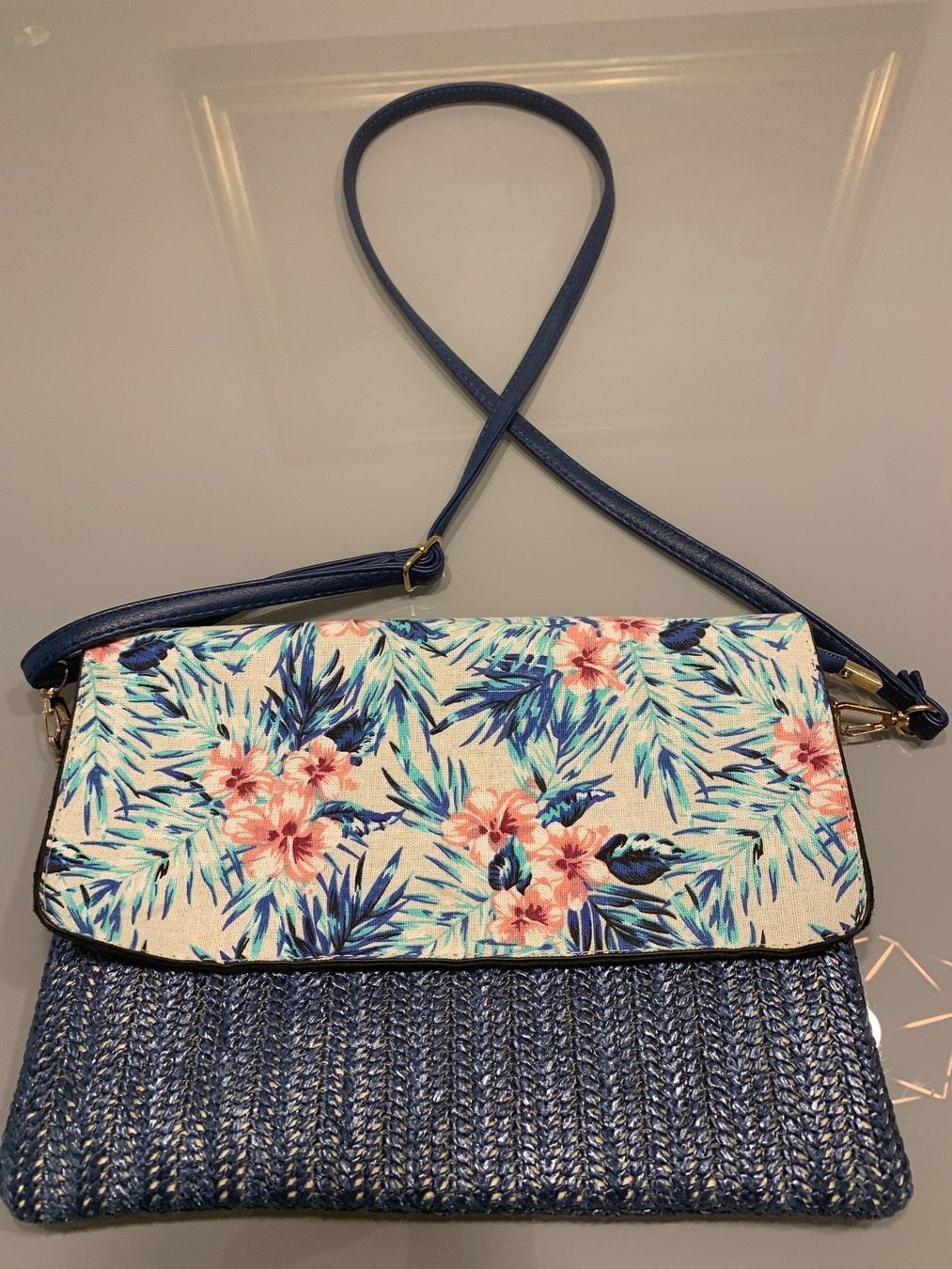 Borse da donna: Handbag 28x20cm – Usato da Zürich venduto da AnaMK 1