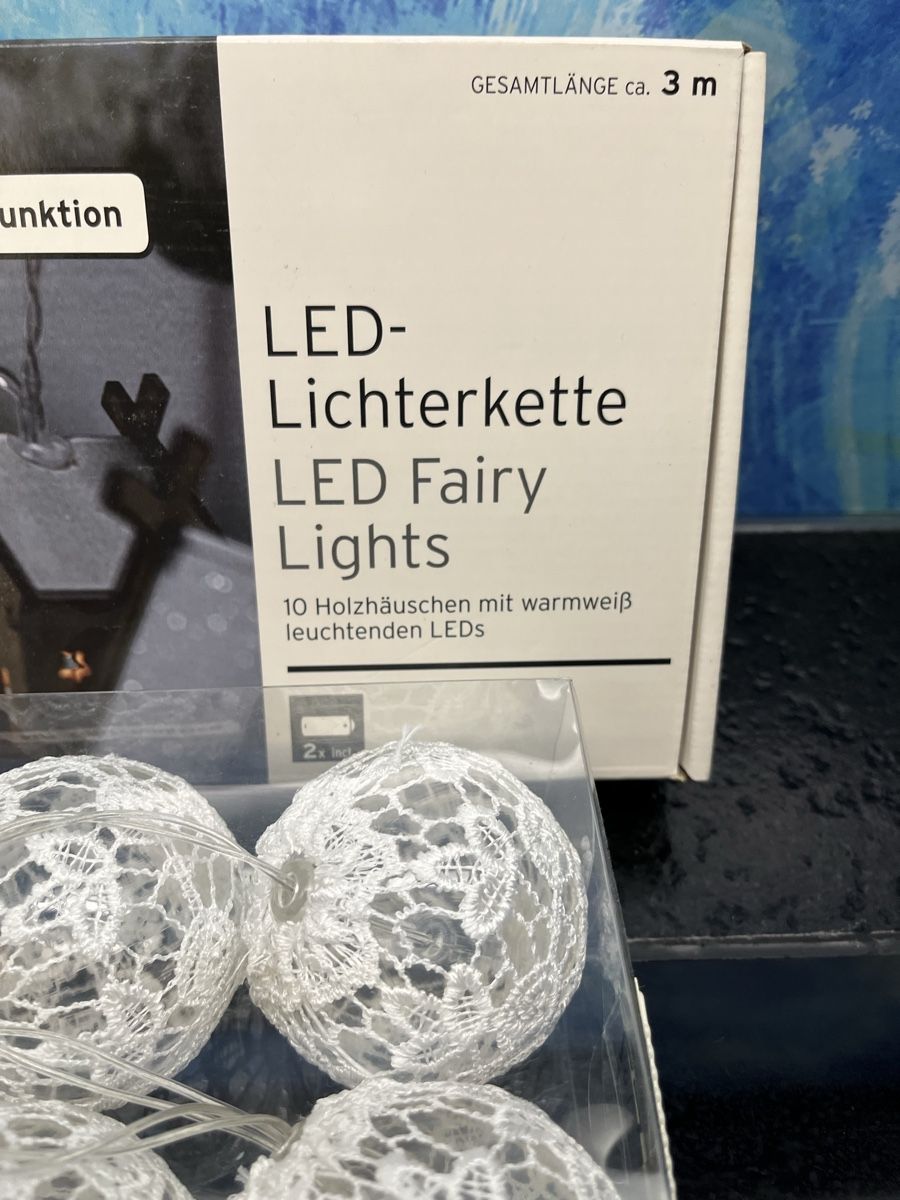 Lichterketten & Leisten: LED Lichterkette Häuschen Christbaumkugeln Weihnachtsdeko – Neu und originalverpackt aus Frauenfeld von Babytimmy 3