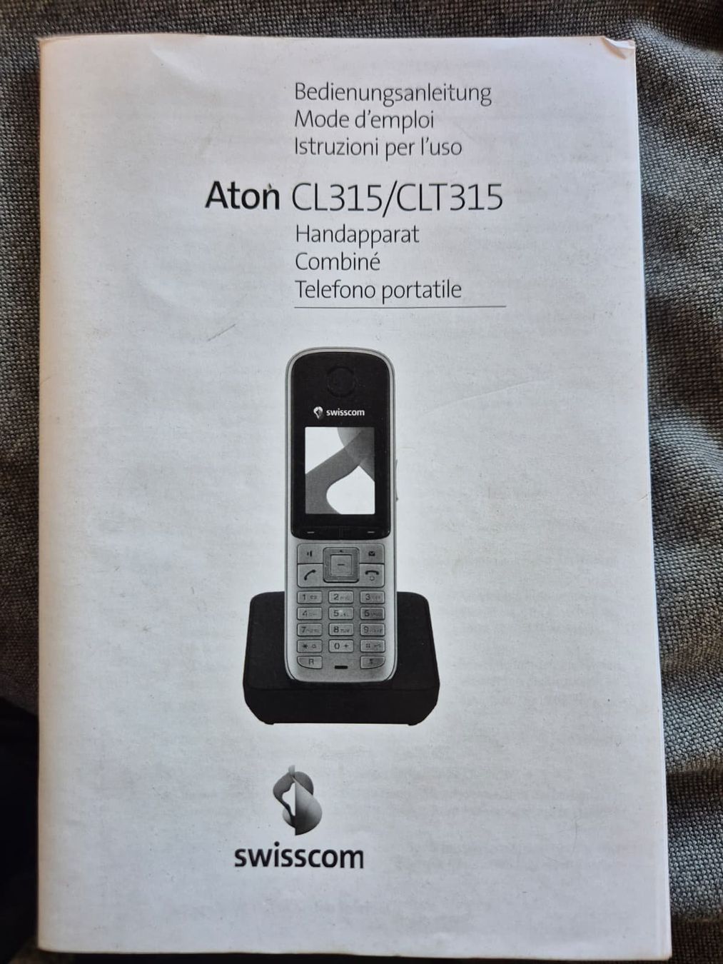 Swisscom Telefoni: Swisscom Aton CLT615 Trio mit Basisstation – Usato da Buckten venduto da Mazda4446 4