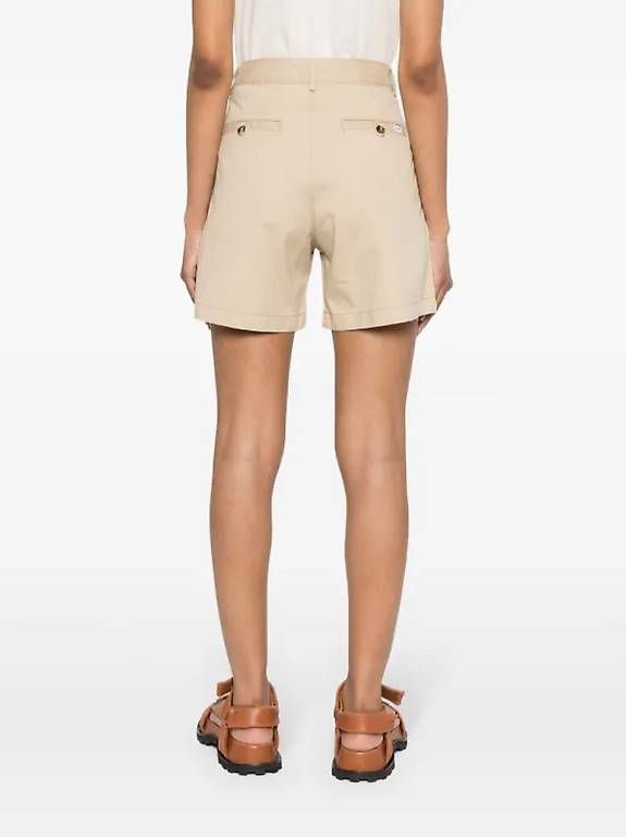 Levi's Pantaloni: Levis Hose / Shorts – Usato da Luzern venduto da Lina_Lu 2