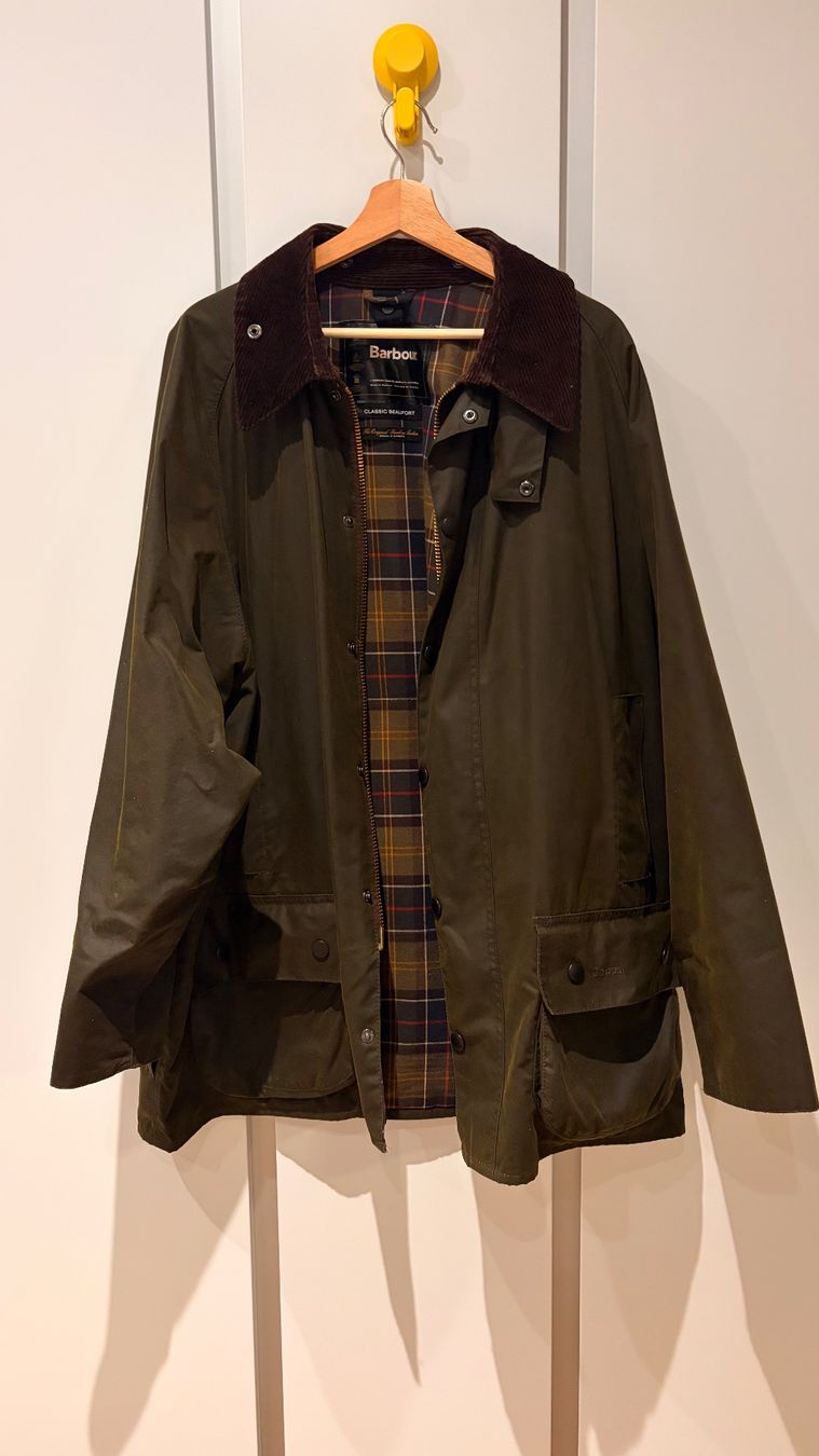 Barbour Vestes: Authentic Barbour Classic Beaufort Jacket - Olive - Size 50 – D'occasion à Riehen par CHSeller112
