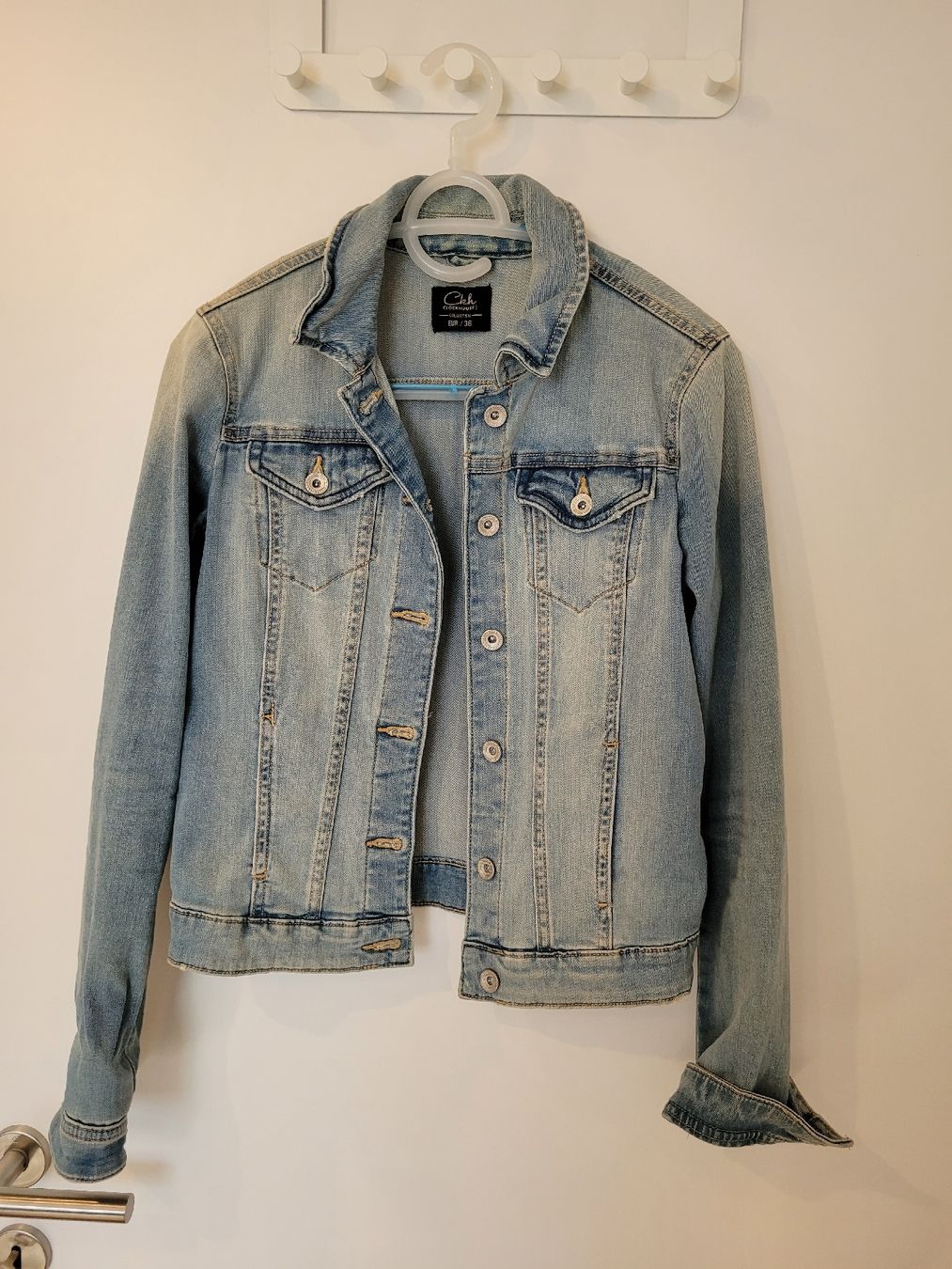 Jacken: Jeans Jacke, hellblau, Gr. 36 – Gebraucht aus Bennau von Moonshine_68 1