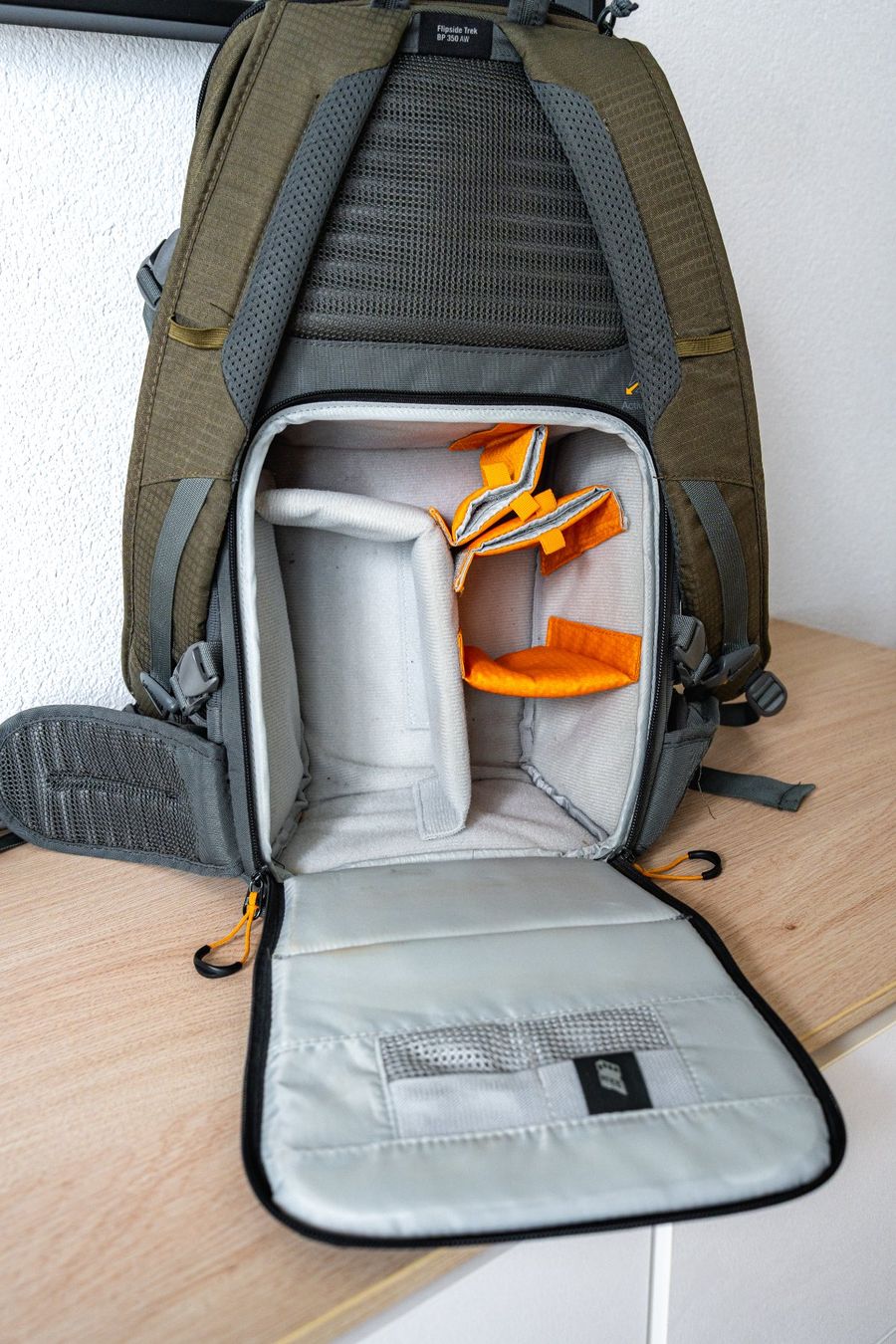 Lowepro Rucksäcke: Lowepro Flipside Trek BP 350AW – Gebraucht aus Rickenbach b. Wil von mfrei103 3
