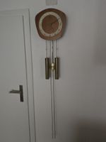 Wanduhr Holz mit Pendel und Gewichten guter Zustand