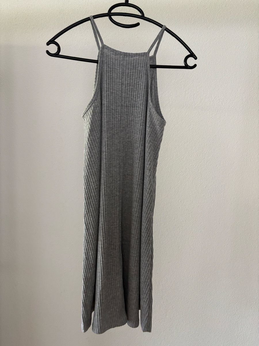 Bershka Vestiti: Sommerkleid grau – Nuovo (secondo la descrizione) da Kaltbrunn venduto da celiabernet 2