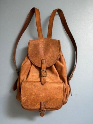 Rucksäcke: Rucksack in Leder – Gebraucht aus Lachen SZ von hei_pdr6