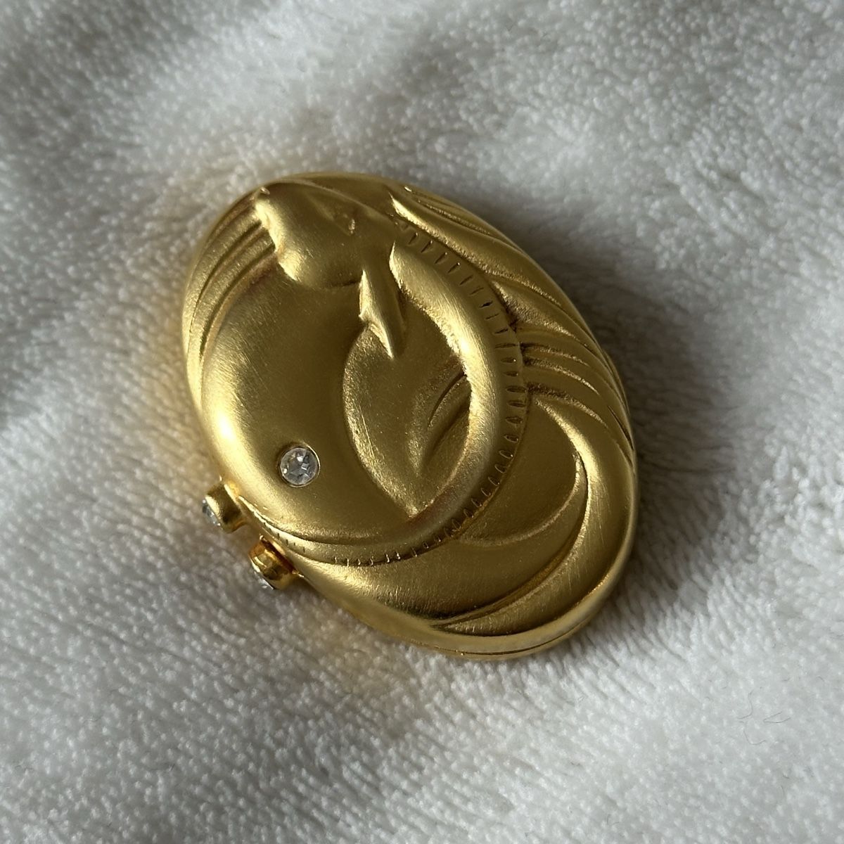 Estée Lauder Maquillage: Vintage Estée Lauder Compact Poudrier – D'occasion à Givisiez par dor_xb9k