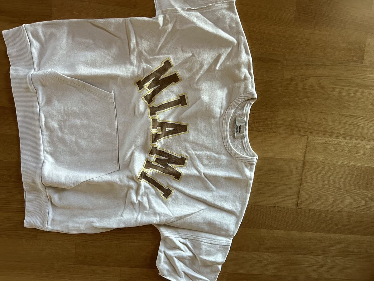 Pull&Bear T-Shirts: T-shirt épais pull&bear  – Gebraucht aus Daillens von guisepa