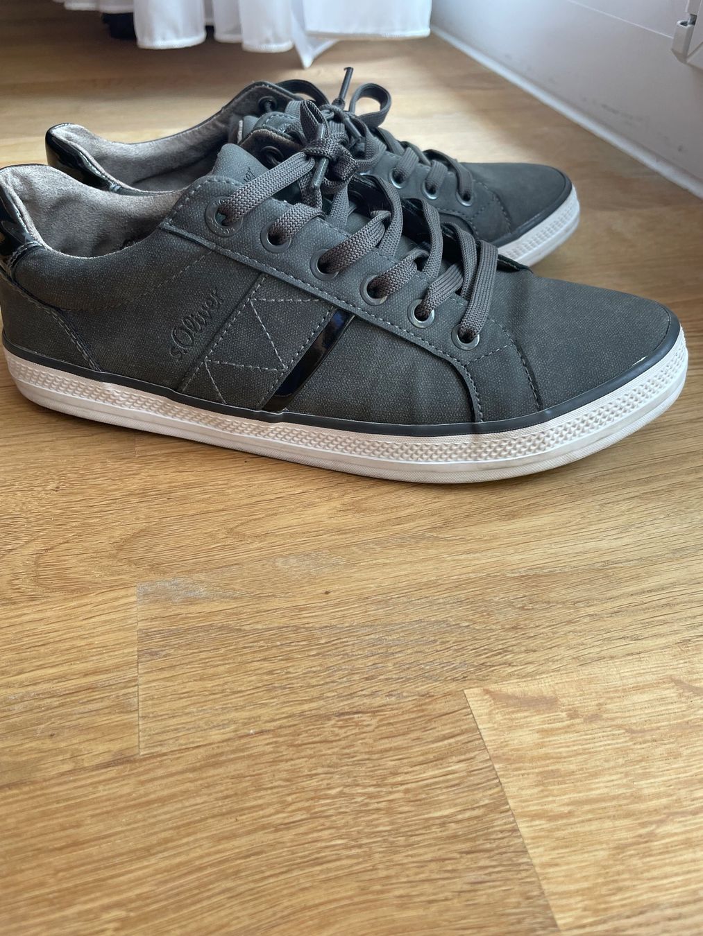 S.Oliver Herrenschuhe: S.Oliver Freizeitschuhe, nur einmal getragen, Grösse 39 – Gebraucht aus Biel/Bienne von gul_fxx2