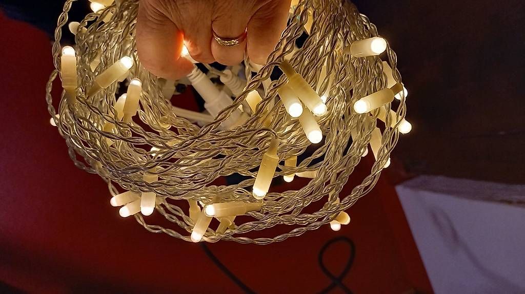 Migros Ghirlande e barre luminose: Lichtervorhang aussen – Usato da Oberdorf BL venduto da piwi11 1
