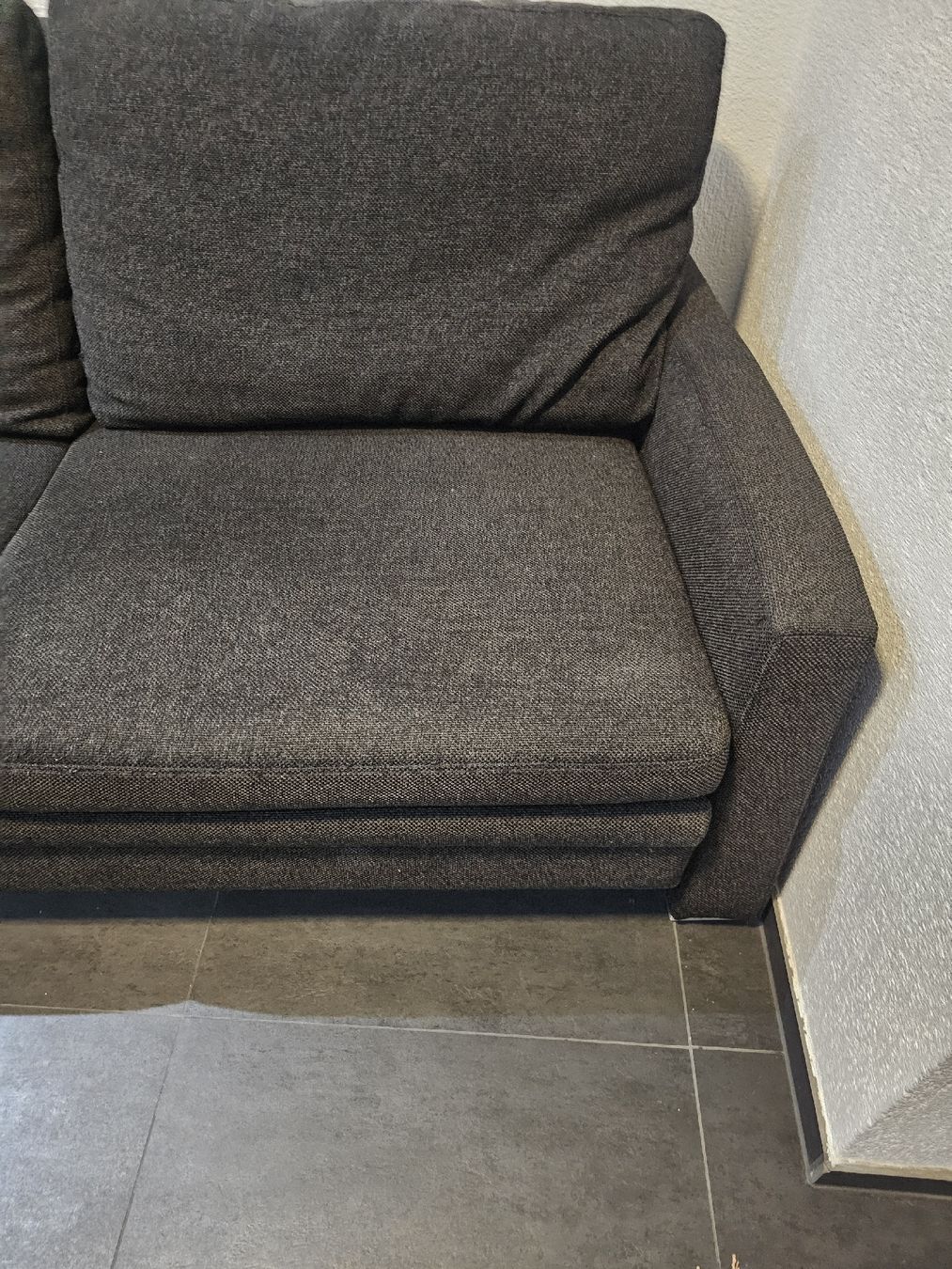 Divani: Schlafsofa / Sofa in  gutem Zustand – Usato da Zunzgen venduto da Fleksi 2