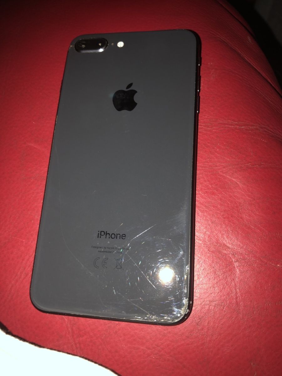 Apple Portables: iPhone 8 Plus – D'occasion à St. Gallen par sanktgallen01 1