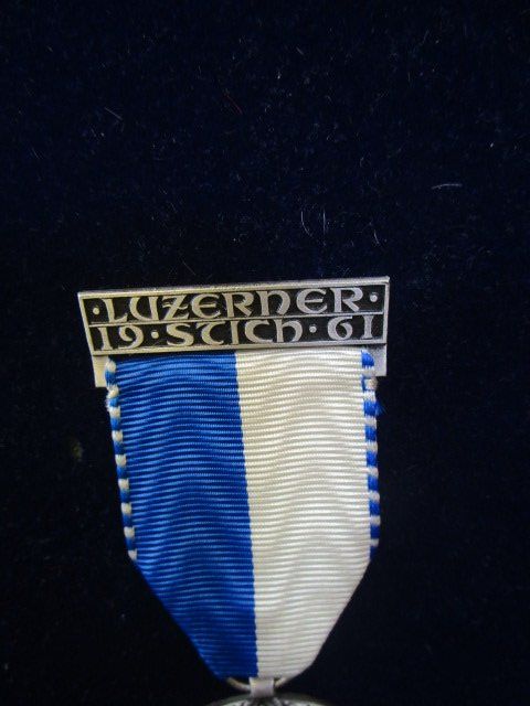 Medaillen: Luzerner Stich 1961 emailliertes Gemeindewappen Entlebuch – Neu (gemäss Beschreibung) aus Luzern von Horoskop1 2